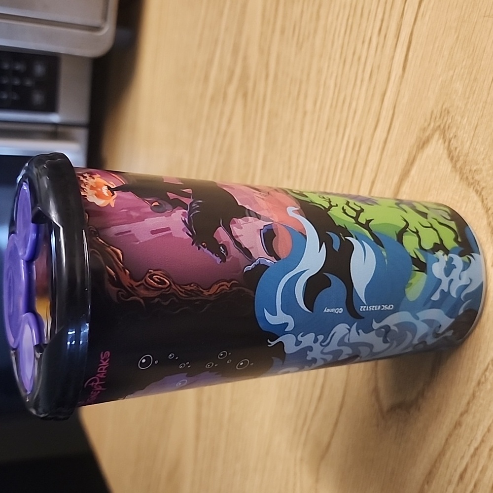 Disney Villains Tumbler Halloween 2025 - Picture 4 of 8